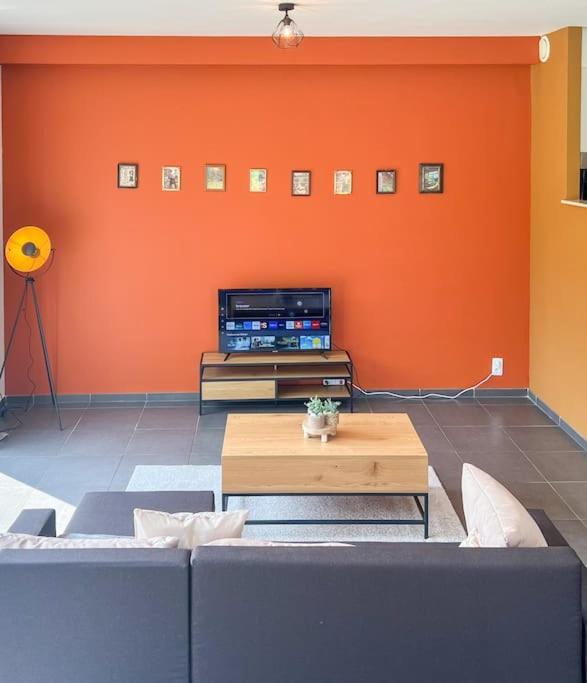Charmant Logement Brugelette Proche De Pairi Daiza Exterior foto