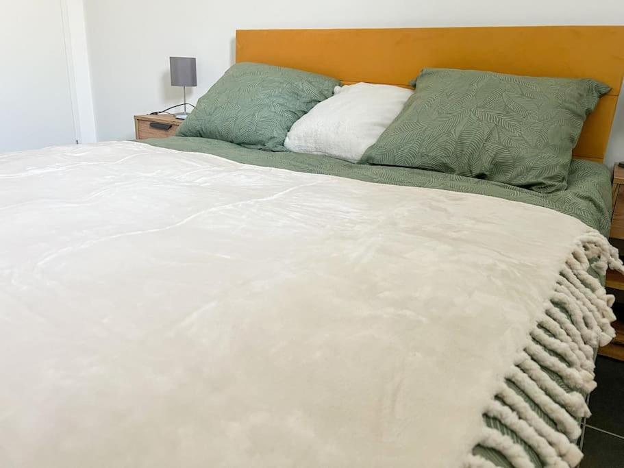 Charmant Logement Brugelette Proche De Pairi Daiza Exterior foto
